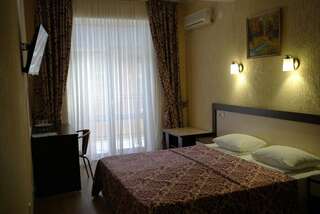 Гостиница Авалон Нижнее Джемете Стандарт без балкона-1